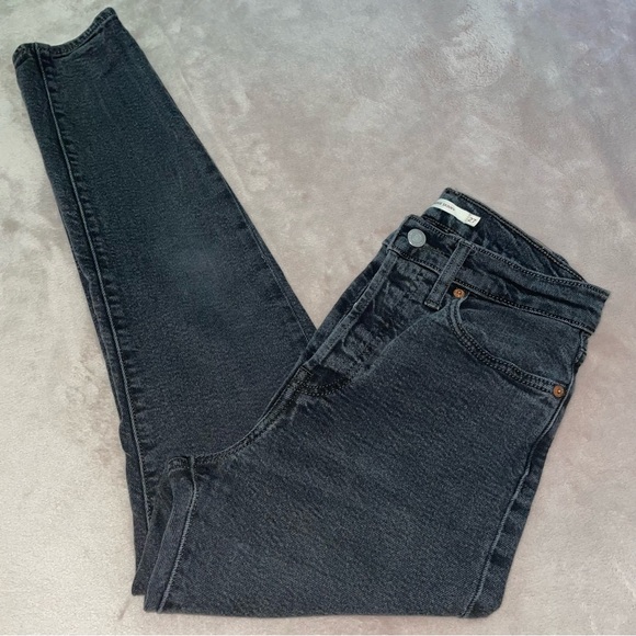 Levi’s wedgie skinny high rise Jean size 27/ L26 - Picture 3 of 13